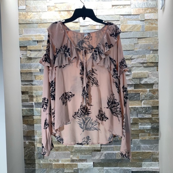 BP. - Print Ruffle Top - Picture 2 of 5